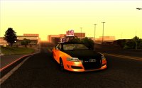   : Audi RS6 